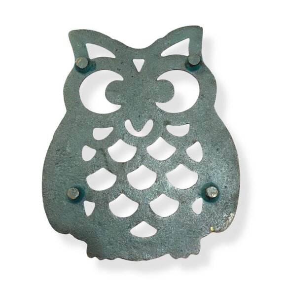 Vintage Trivit Cast Iron Owl Turquoise Teal Rustic Cottagecore Wise 7 X 6 Whimsi - Picture 2 of 5